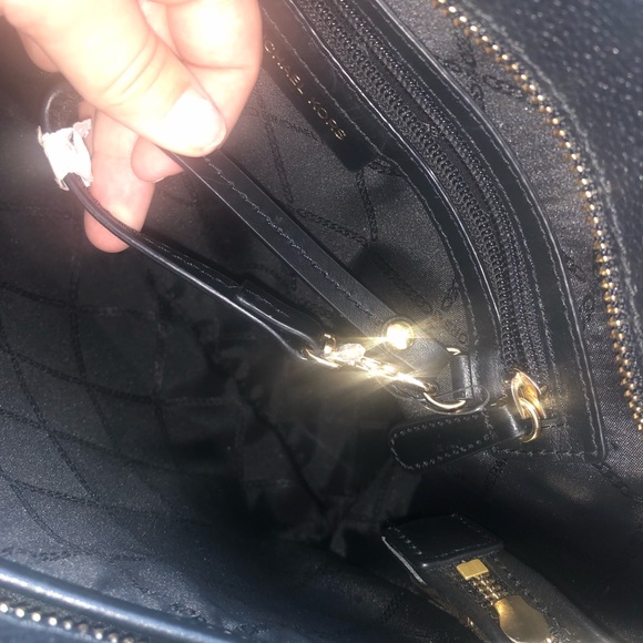 Michael kors tote - Picture 5 of 8